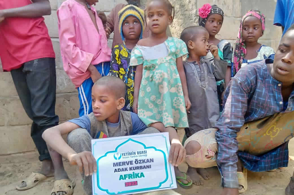 Yetimin Duası Derneğinden Afrika'da yetim çocuklara yardım